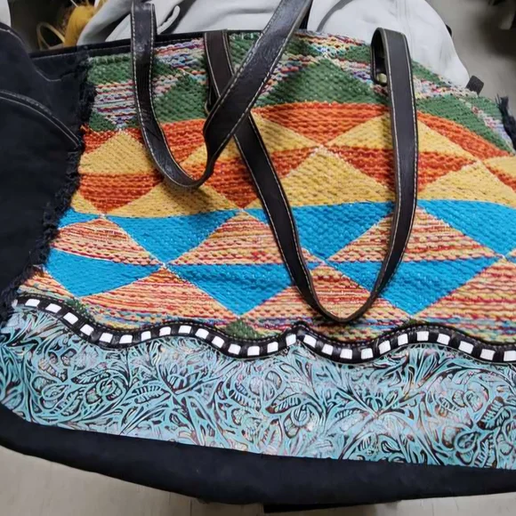 Myra Bag Jazz Flame Weekender Bag - Picture 2 of 7